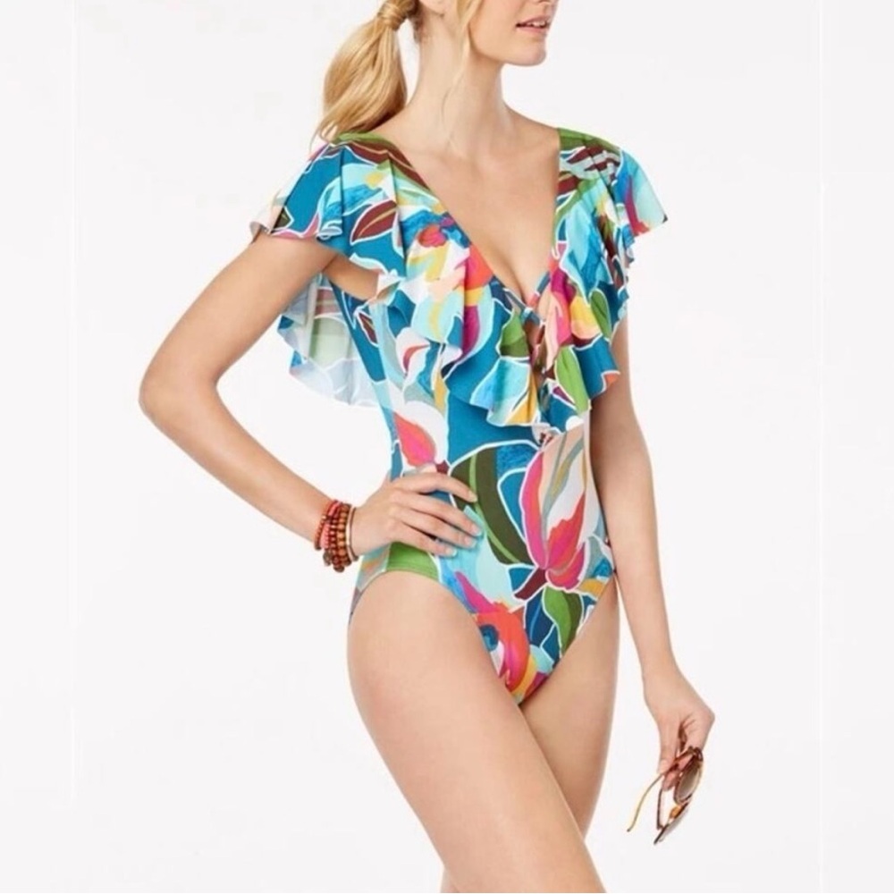 La Blanca Island Goddess Swimsuit NWT